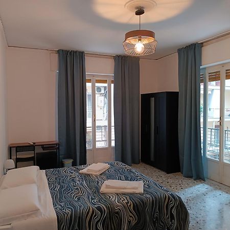 B&B Napoli Fuorigrotta Luaran gambar