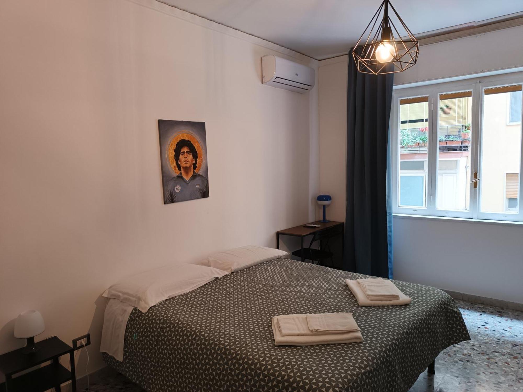 B&B Napoli Fuorigrotta Luaran gambar