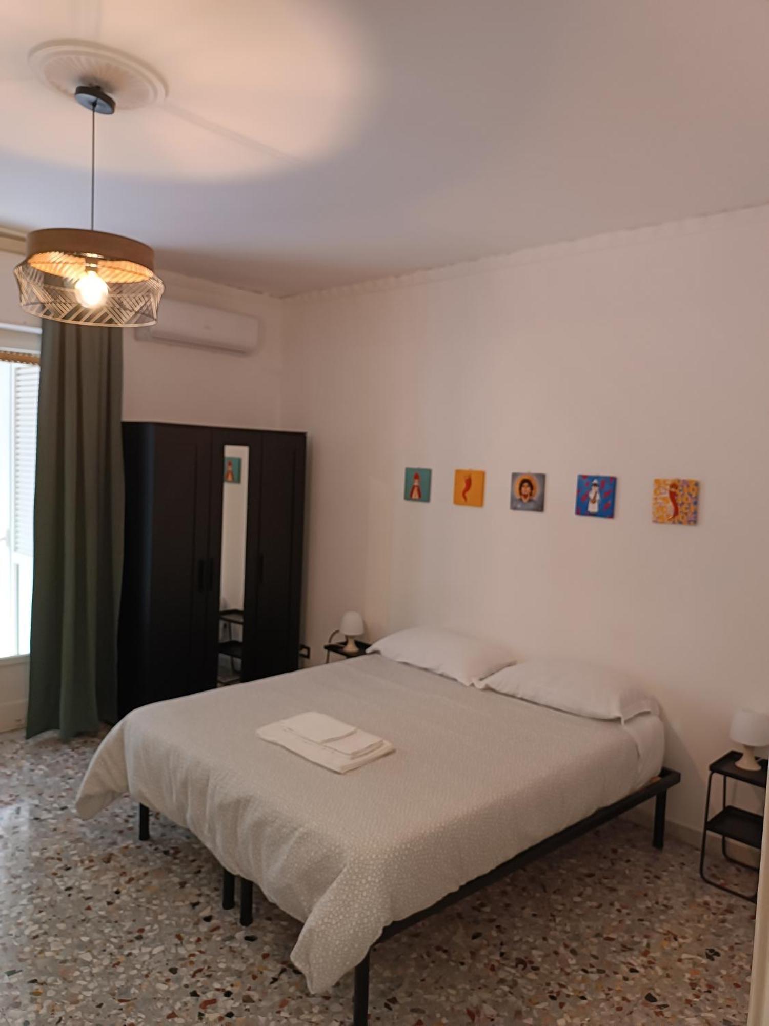 B&B Napoli Fuorigrotta Luaran gambar