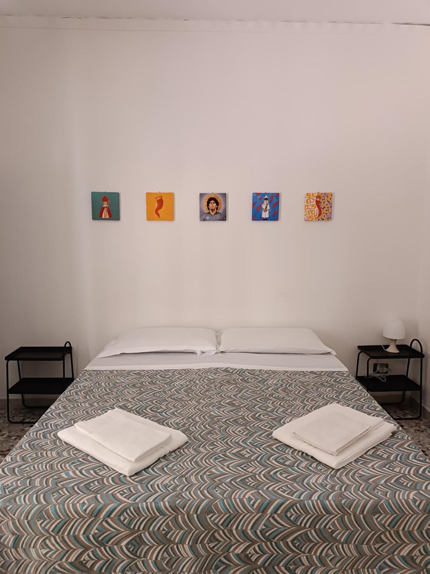 B&B Napoli Fuorigrotta Luaran gambar