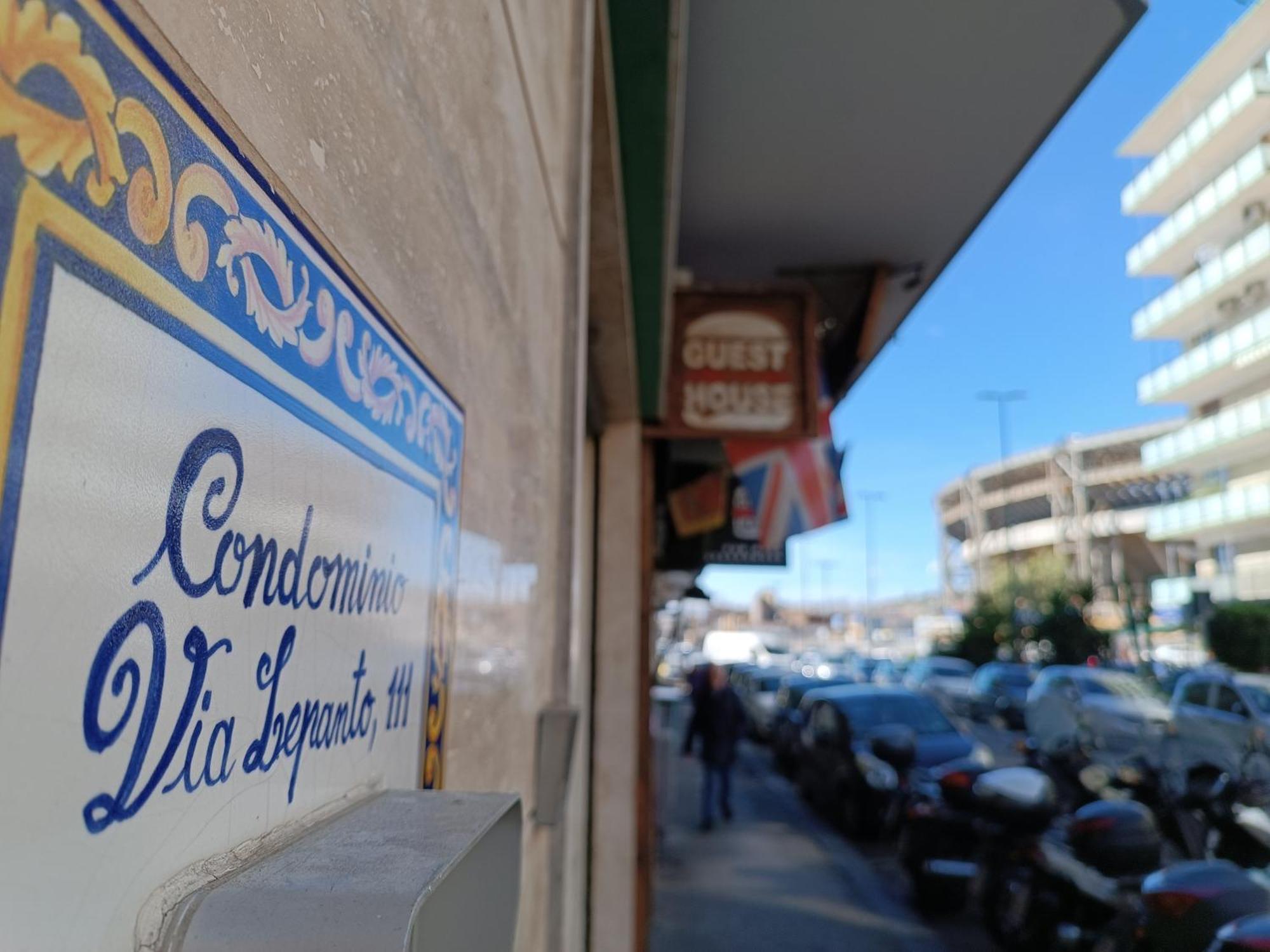B&B Napoli Fuorigrotta Luaran gambar